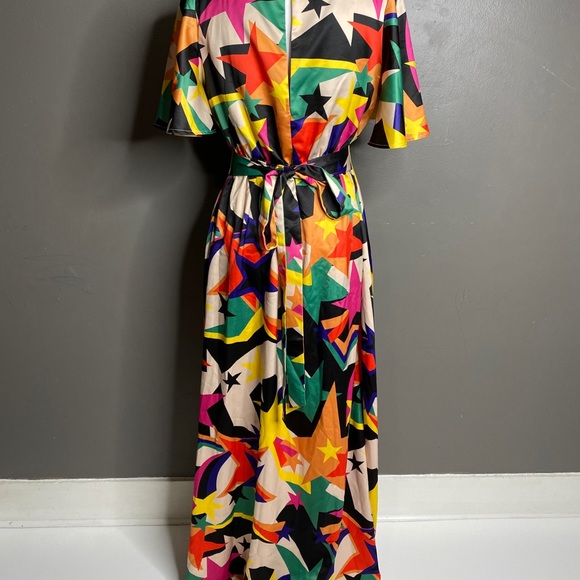 Twisted Wunder London Retro Star Print Maxi Dress Muti Color - Picture 13 of 16